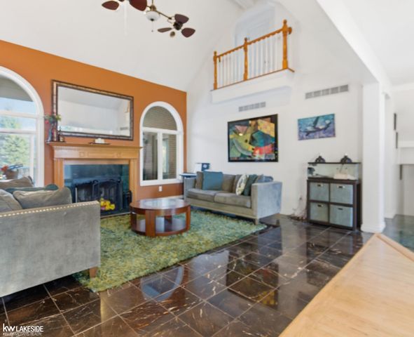 53792 Dominique Court, Shelby Twp, MI 48315