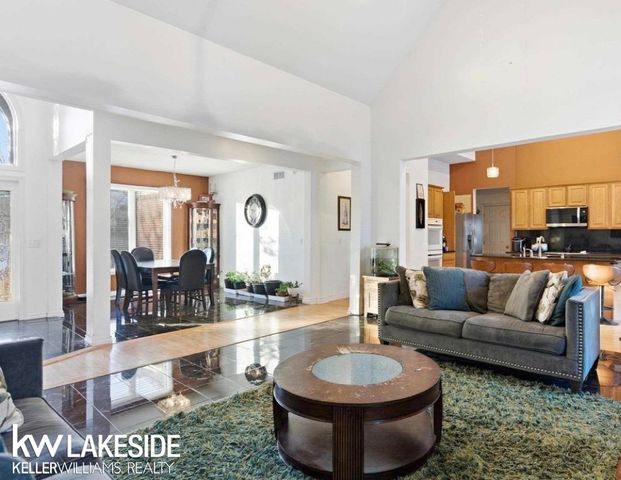 53792 Dominique Court, Shelby Twp, MI 48315