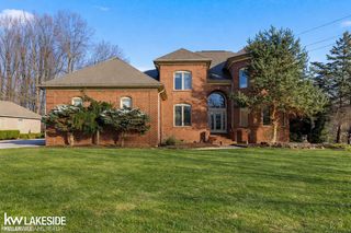 53792 Dominique Court, Shelby Twp, MI 48315