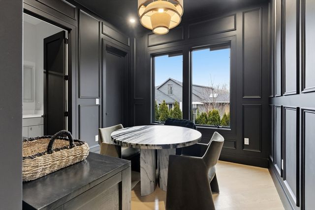 16-18 Josselyn Pl 16, Newton, MA 02461