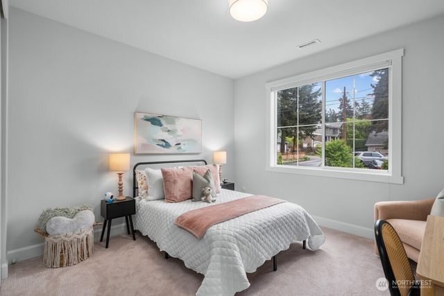 19557 15th Avenue NW, Shoreline, WA 98177