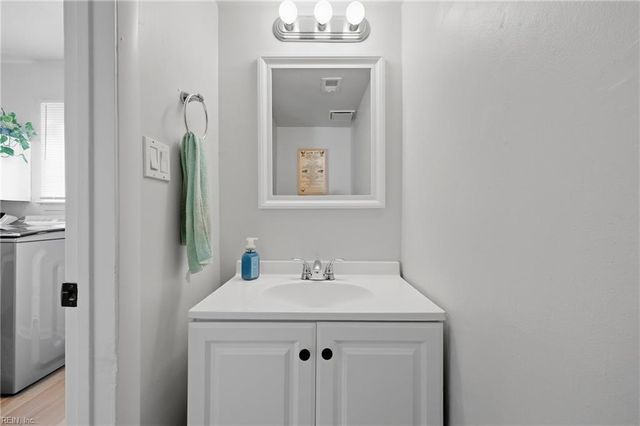 2935 Old Glory RD, Virginia Beach, VA 23453