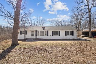3028 Hh Road, Waterloo, IL 62298