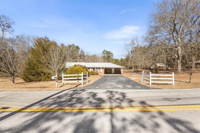 9988 Stockmar Road, Villa Rica, GA 30180