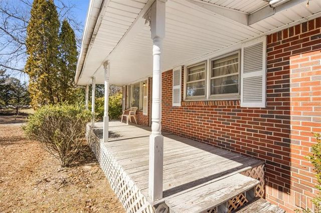 9988 Stockmar Road, Villa Rica, GA 30180