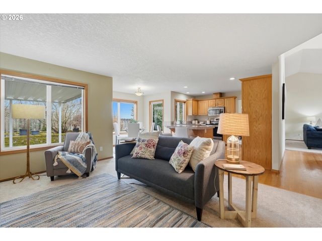 21903 Ne SHAVER St, Fairview, OR 97024