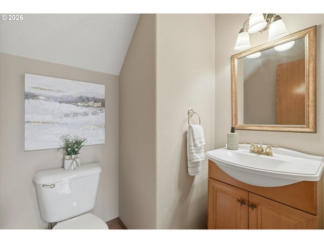 21903 Ne SHAVER St, Fairview, OR 97024