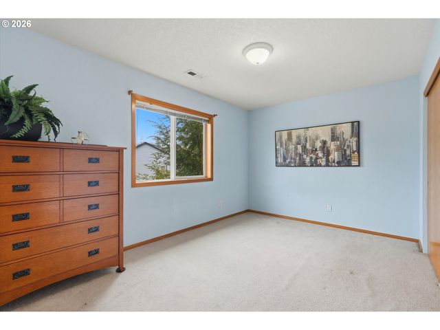 21903 Ne SHAVER St, Fairview, OR 97024