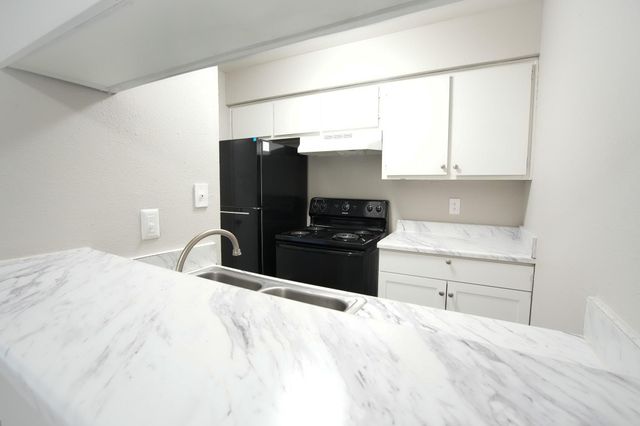 12550 Jfk Boulevard 1311, Houston, TX 77039