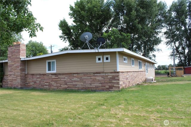 5788 NE Road K, Moses Lake, WA 98837