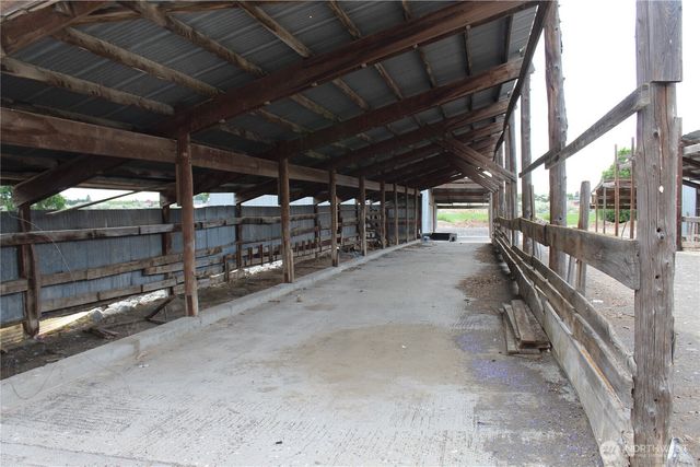 5788 NE Road K, Moses Lake, WA 98837