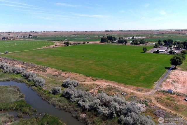 5788 NE Road K, Moses Lake, WA 98837