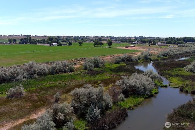 5788 NE Road K, Moses Lake, WA 98837