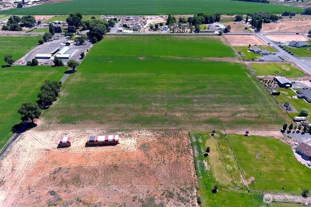 5788 NE Road K, Moses Lake, WA 98837