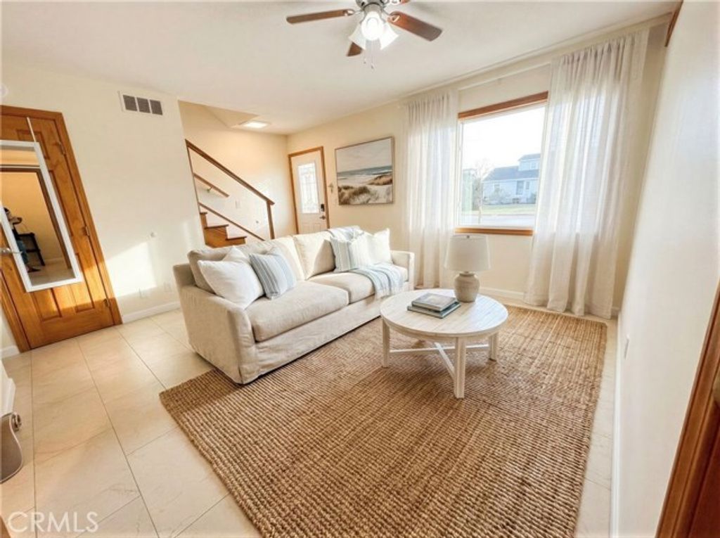 7672 Amazon 3, Huntington Beach, CA 92647