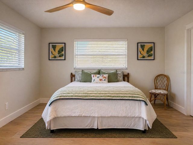 13999 80TH AVENUE, Seminole, FL 33776