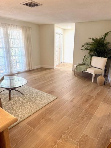 13999 80TH AVENUE, Seminole, FL 33776