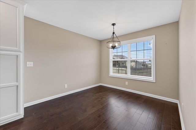 1228 Gentry Dr, Clarksville, TN 37043