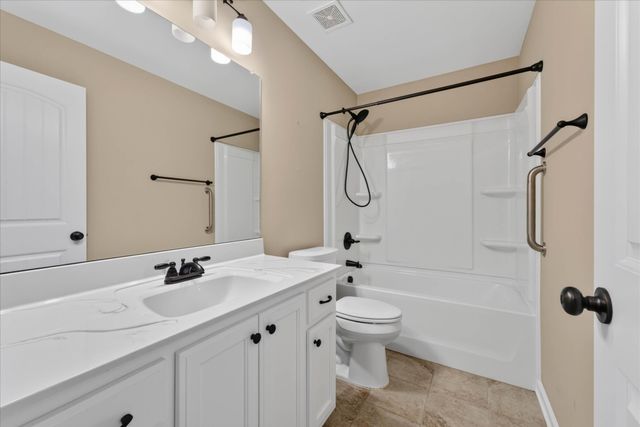 1228 Gentry Dr, Clarksville, TN 37043