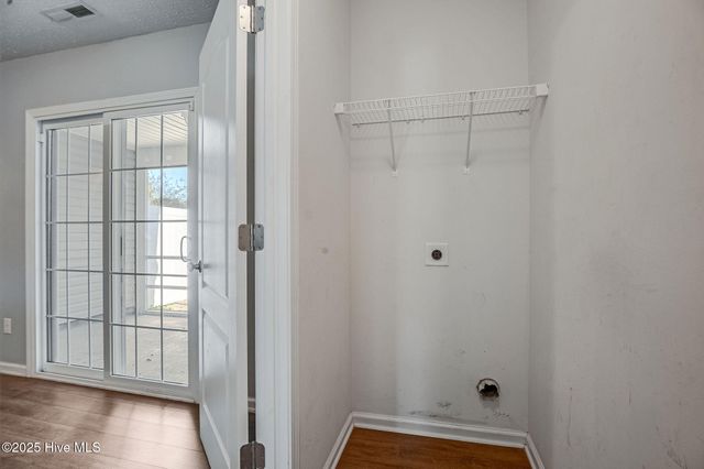 317 Glen Cannon Drive, Jacksonville, NC 28546