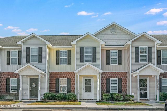 317 Glen Cannon Drive, Jacksonville, NC 28546