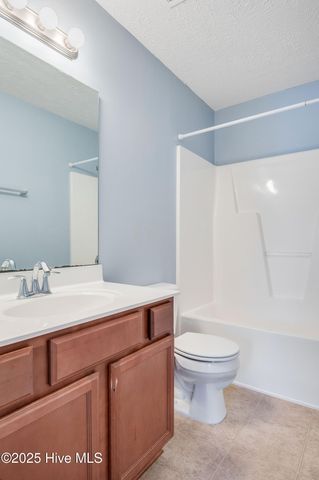 317 Glen Cannon Drive, Jacksonville, NC 28546