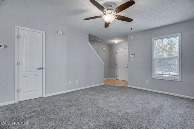 317 Glen Cannon Drive, Jacksonville, NC 28546