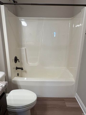 1135 Kayde Lane, Bluffton, IN 46714