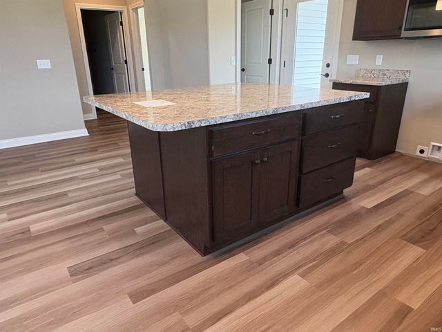 1135 Kayde Lane, Bluffton, IN 46714