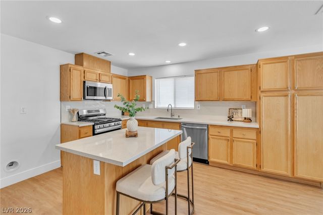 3963 Ruby Finito Court, Las Vegas, NV 89129