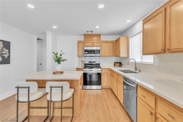 3963 Ruby Finito Court, Las Vegas, NV 89129