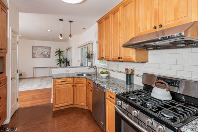 76 Harvard Cir, Montgomery Twp., NJ 08540