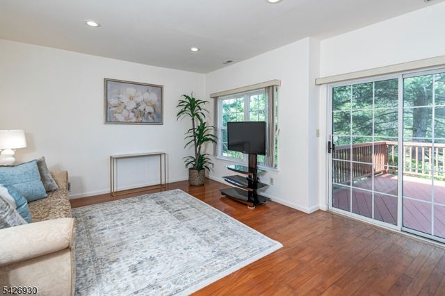 76 Harvard Cir, Montgomery Twp., NJ 08540