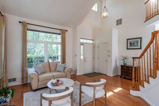 76 Harvard Cir, Montgomery Twp., NJ 08540
