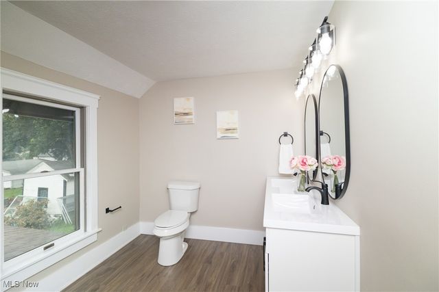 301 S Lyman Street, Wadsworth, OH 44281