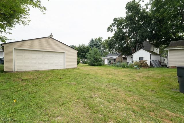 301 S Lyman Street, Wadsworth, OH 44281