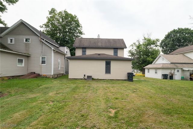 301 S Lyman Street, Wadsworth, OH 44281