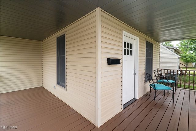 301 S Lyman Street, Wadsworth, OH 44281