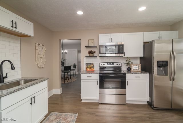 301 S Lyman Street, Wadsworth, OH 44281