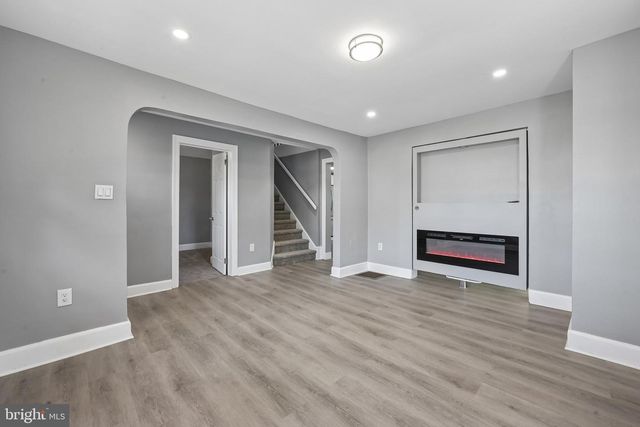 2872 TUCKAHOE RD, Camden, NJ 08104