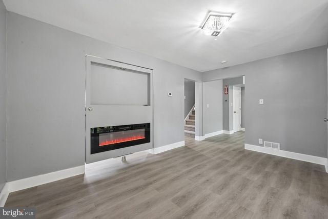 2872 TUCKAHOE RD, Camden, NJ 08104