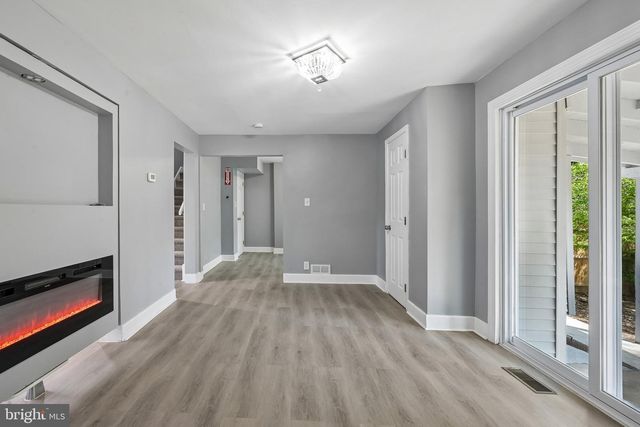 2872 TUCKAHOE RD, Camden, NJ 08104