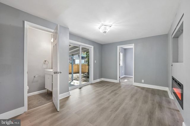 2872 TUCKAHOE RD, Camden, NJ 08104