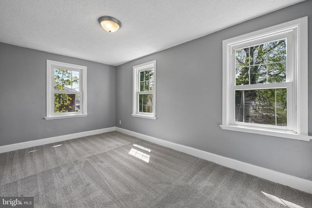 2872 TUCKAHOE RD, Camden, NJ 08104