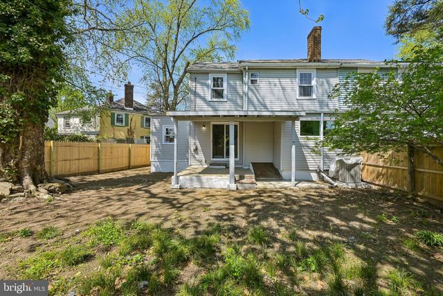 2872 TUCKAHOE RD, Camden, NJ 08104