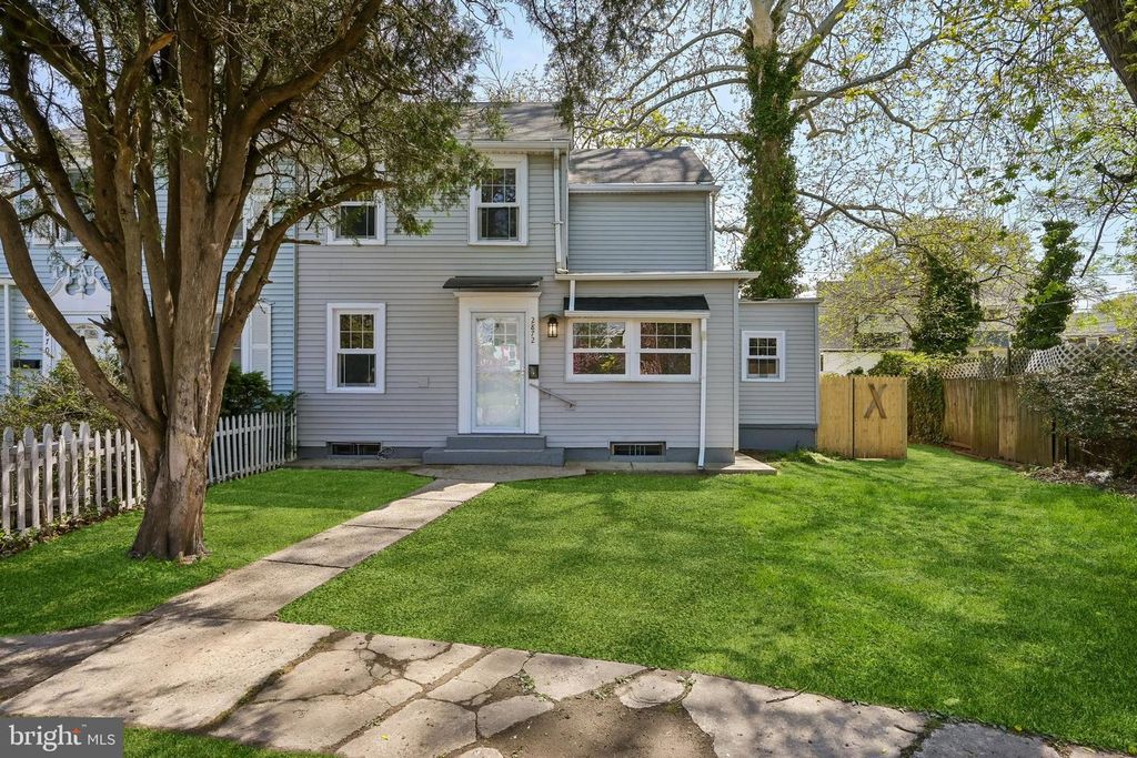 2872 TUCKAHOE RD, Camden, NJ 08104