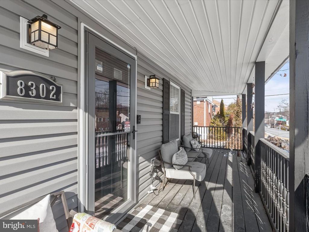 8302 OAKLEIGH RD, Baltimore, MD 21234