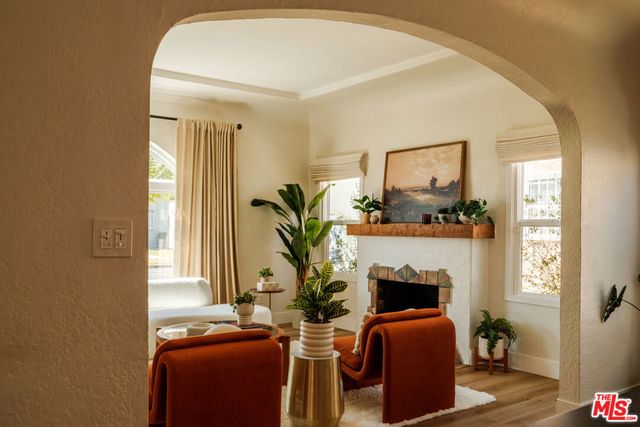 7510 S Harvard Boulevard, Los Angeles, CA 90047