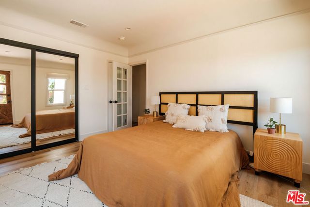 7510 S Harvard Boulevard, Los Angeles, CA 90047