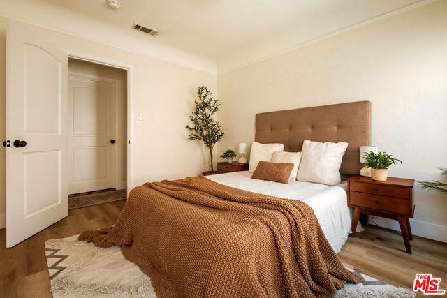 7510 S Harvard Boulevard, Los Angeles, CA 90047